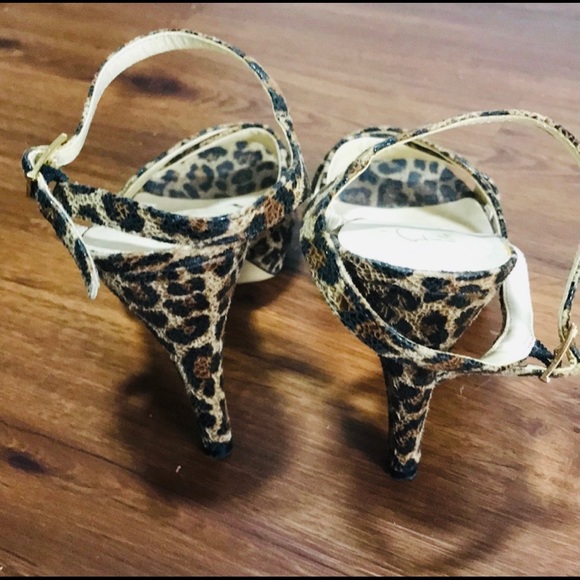 FRANCO SARTO LEOPARD PRINT PLATFORM HEELS - Picture 4 of 7